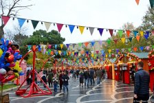 “Nargis Fund” “Soyuq əllər, isti ürək” xeyriyyə yarmarkası keçirir (FOTO)