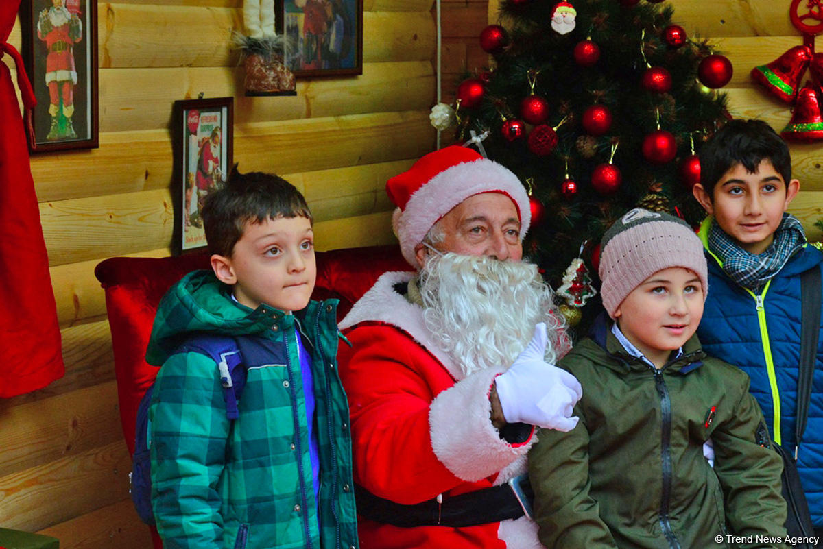 “Nargis Fund” “Soyuq əllər, isti ürək” xeyriyyə yarmarkası keçirir (FOTO)