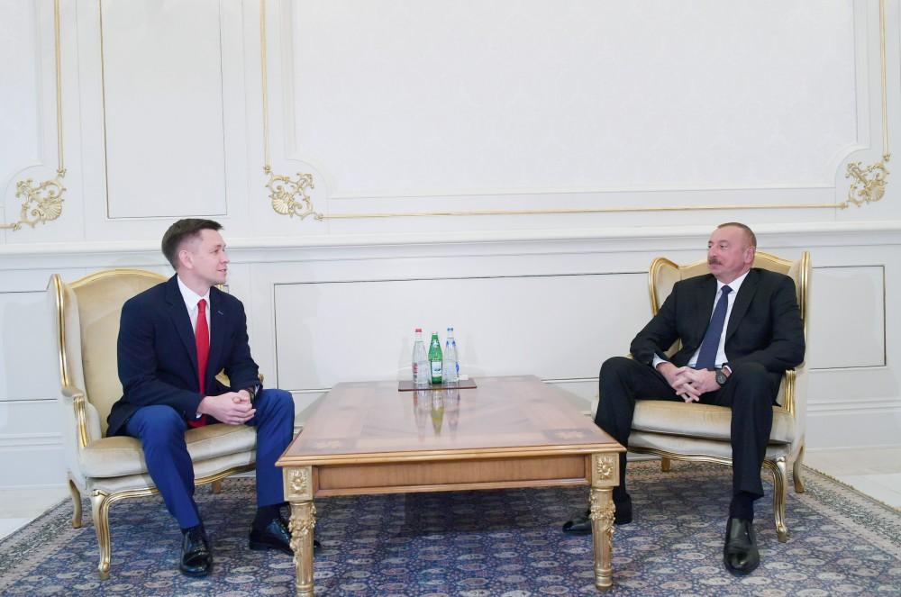 Prezident İlham Əliyev Rusiyanın rəqəmsal inkişaf, rabitə və kütləvi media nazirini qəbul edib (FOTO) (YENİLƏNİB)