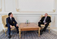 Prezident İlham Əliyev bir sıra ölkələrin Azərbaycanda yeni təyin olunmuş səfirlərinin etimadnamələrini qəbul edib (FOTO) (YENİLƏNİB-2)