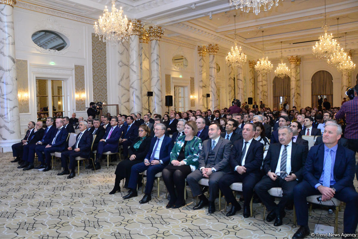 Milliləşdirmə Proqramı nəticəsində BP-də işləyən azərbaycanlıların sayı 90 faizə çatıb (FOTO) (YENİLƏNİB-2)