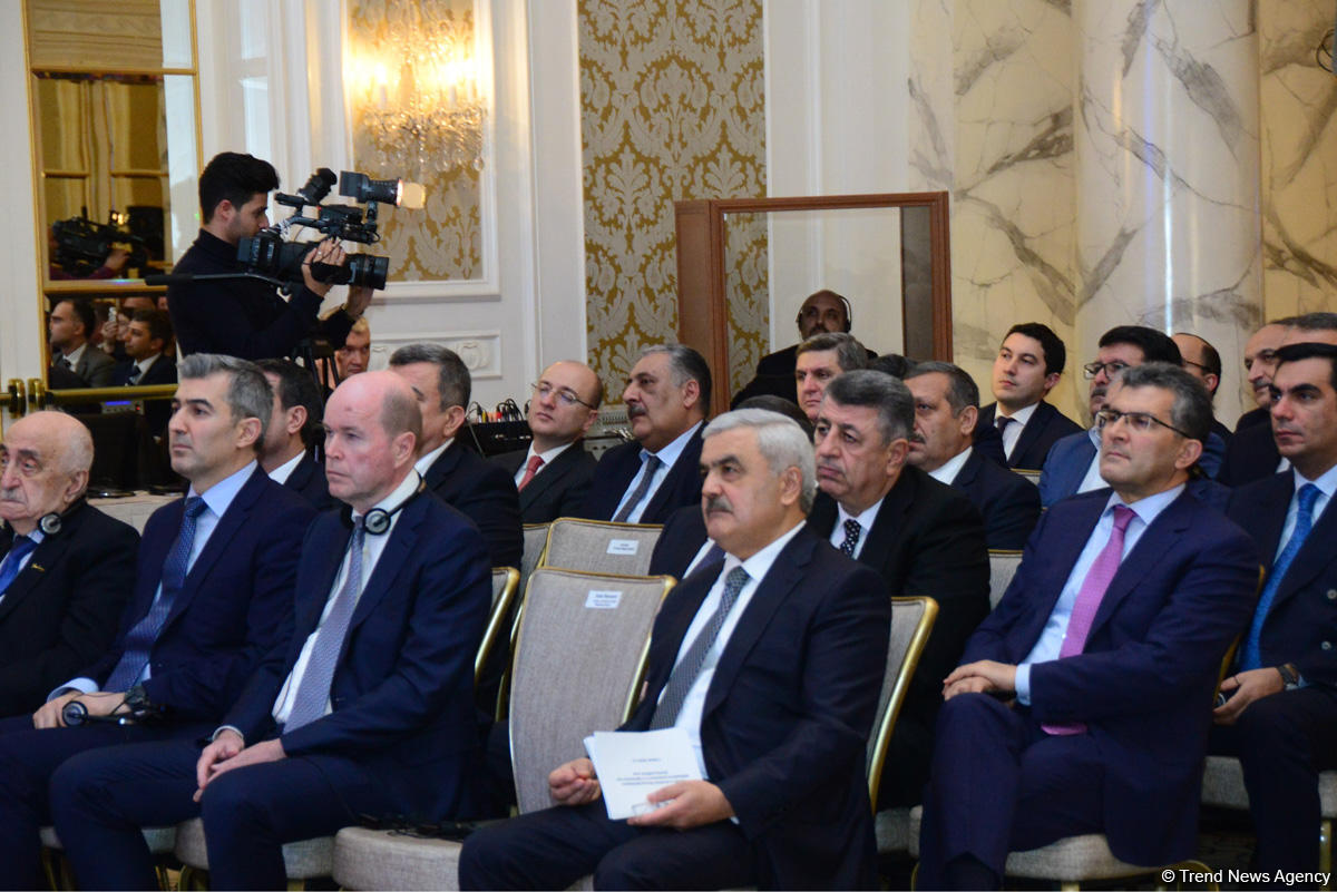 Milliləşdirmə Proqramı nəticəsində BP-də işləyən azərbaycanlıların sayı 90 faizə çatıb (FOTO) (YENİLƏNİB-2)