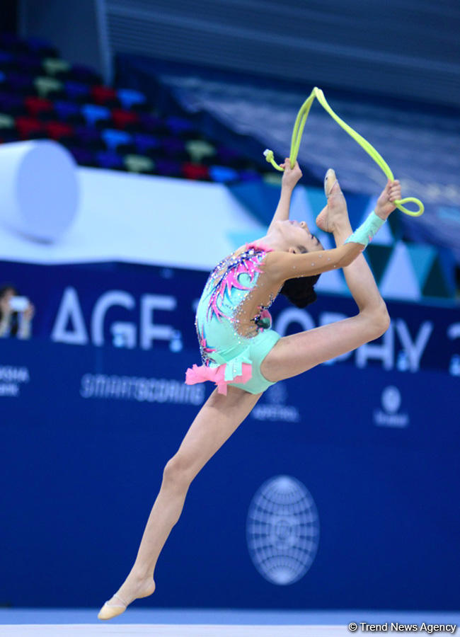 Milli Gimnastika Arenasında bədii gimnastika üzrə 25-ci Azərbaycan Birinciliyi start götürüb (FOTO)