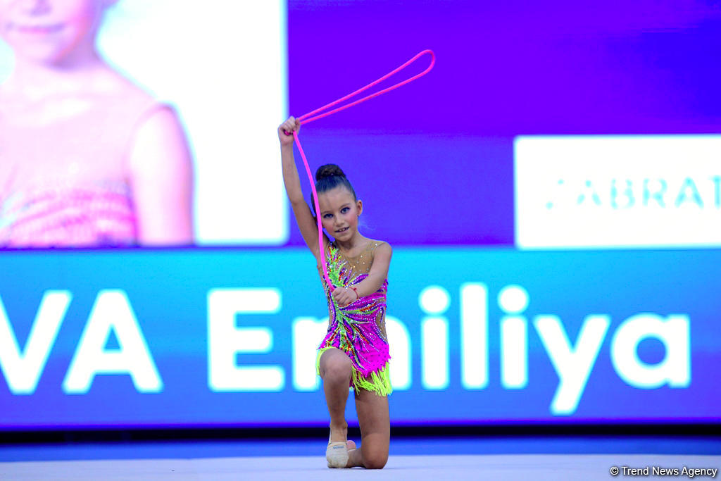 Milli Gimnastika Arenasında bədii gimnastika üzrə 25-ci Azərbaycan Birinciliyi start götürüb (FOTO)