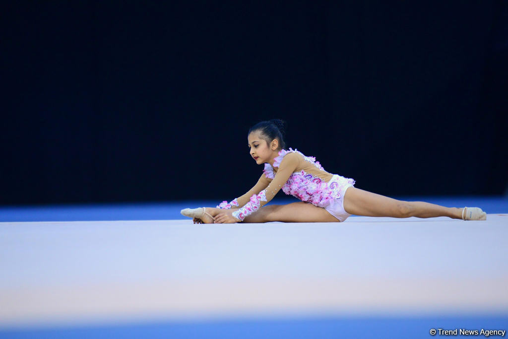 Bakıda bədii gimnastika üzrə beşinci Regionlararası Kubok başlayıb (FOTO)