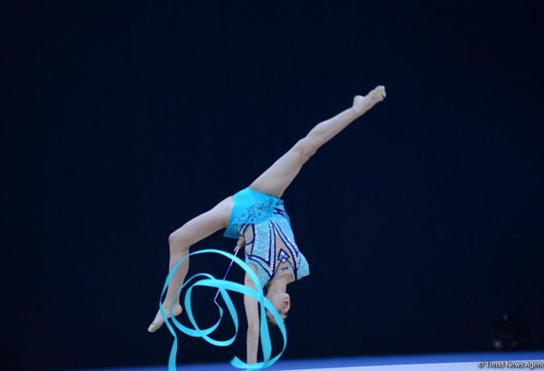 Milli Gimnastika Arenasında bədii gimnastika üzrə 25-ci Azərbaycan Birinciliyinin ikinci günü (FOTO)