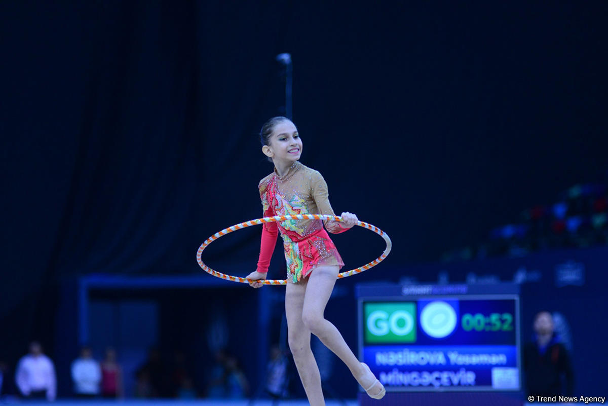 Bədii gimnastika üzrə 25-ci Azərbaycan Birinciliyinin üçüncü günü başlayıb (FOTO)