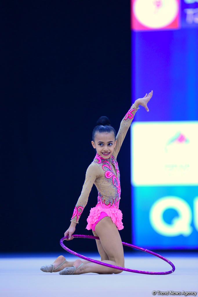 Bədii gimnastika üzrə 25-ci Azərbaycan Birinciliyinin üçüncü günü başlayıb (FOTO)