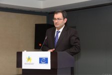Ombudsman: İnsan hüquqları sahəsində problemlərdən biri də gender bərabərliyinin pozulmasıdır (FOTO)