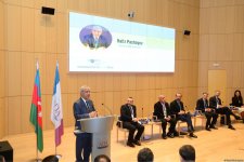Hafiz Paşayev: ADA Universiteti alternativ enerjinin tətbiqi sahəsində müsbət nəticələrə nail ola bilib (FOTO)