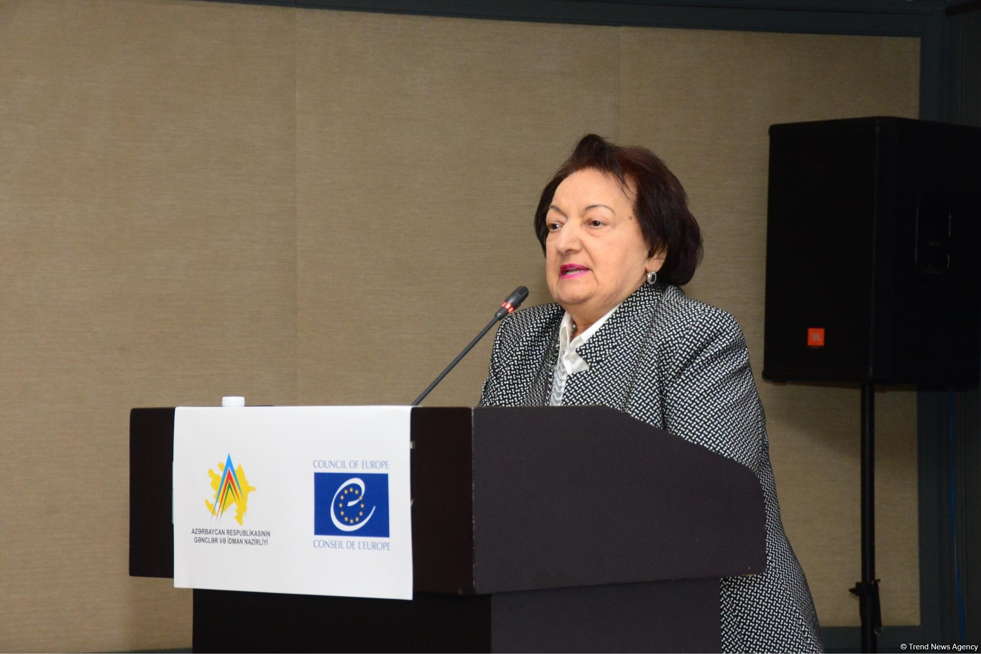 Ombudsman: İnsan hüquqları sahəsində problemlərdən biri də gender bərabərliyinin pozulmasıdır (FOTO)