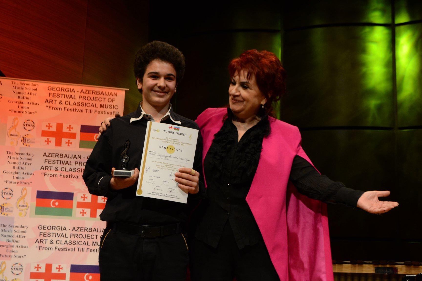 Muğam Mərkəzində “Future Stars 2018” müsabiqə qaliblərinin mükafatlandırılması və yekun konserti keçib (FOTO)