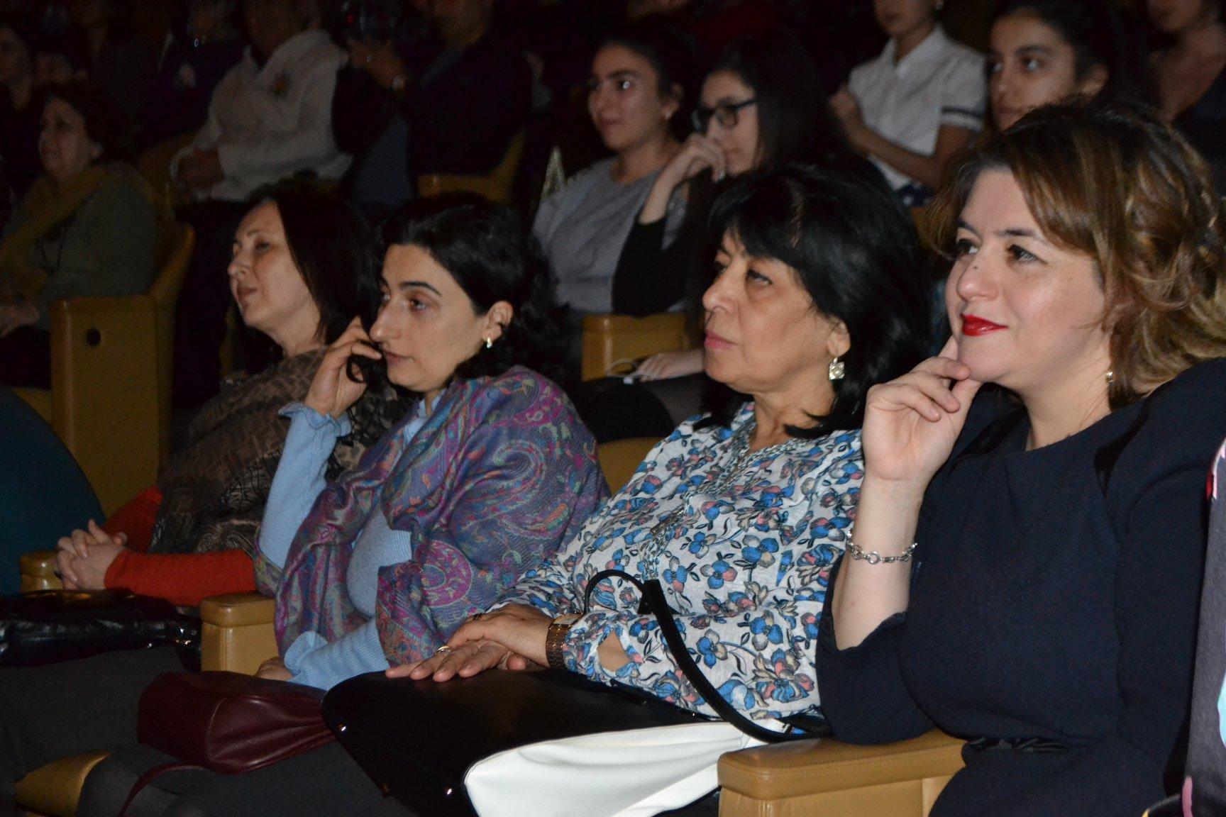 Muğam Mərkəzində “Future Stars 2018” müsabiqə qaliblərinin mükafatlandırılması və yekun konserti keçib (FOTO)