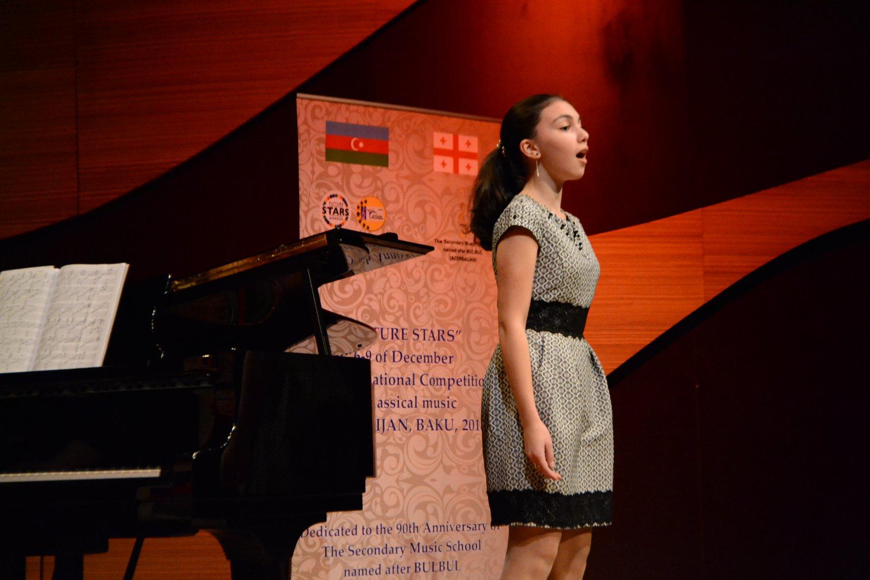 Muğam Mərkəzində “Future Stars 2018” müsabiqə qaliblərinin mükafatlandırılması və yekun konserti keçib (FOTO)