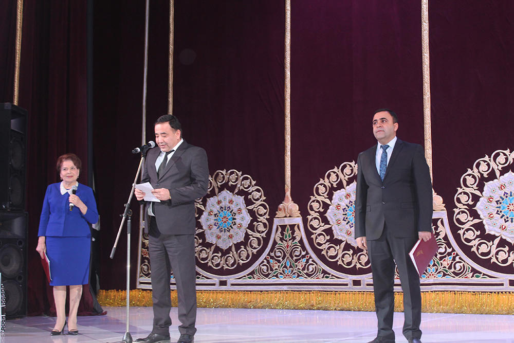 Daşkənddə ulu öndər Heydər Əliyevin anın gününə həsr olunmuş “Heydər Əliyev və Özbəkistan” adlı foto sərgi açılıb (FOTO)