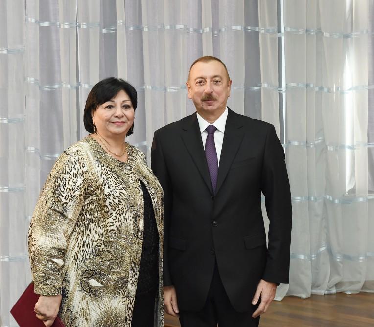 Prezident İlham Əliyev: Nə vaxta qədər ki, torpaqlarımız işğal altındadır, bütün imkanlardan istifadə edib Ermənistanı təcrid vəziyyətində saxlayacağıq (YENİLƏNİB-3) (FOTO)
