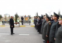 Prezident İlham Əliyev Sabunçu rayonunda hərbçilərə yeni mənzillərin verilməsi mərasimində iştirak edib (FOTO) (YENİLƏNİB)