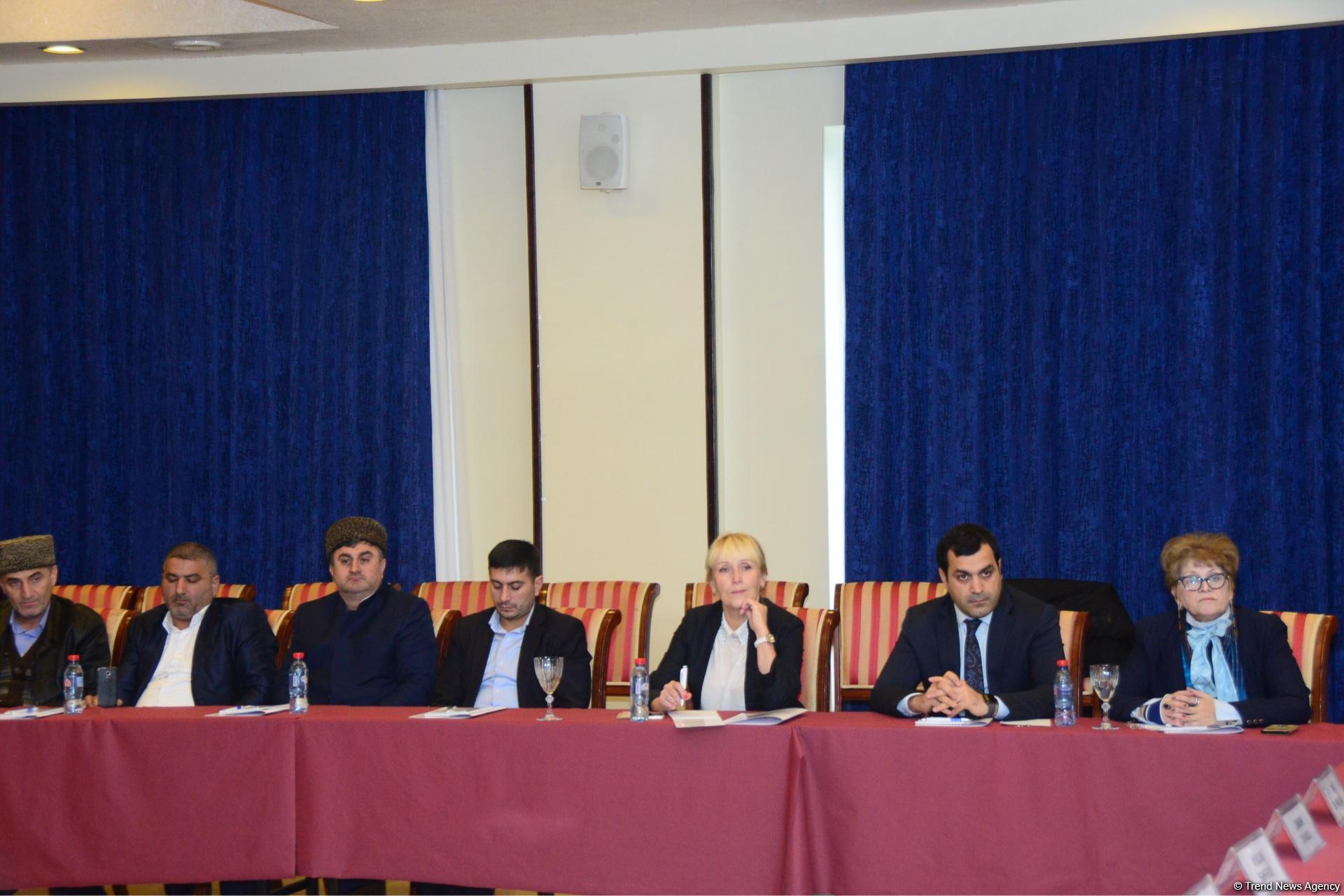 "Dini qurumlar və sosial media" mövzusunda konfrans keçirilib (FOTO)