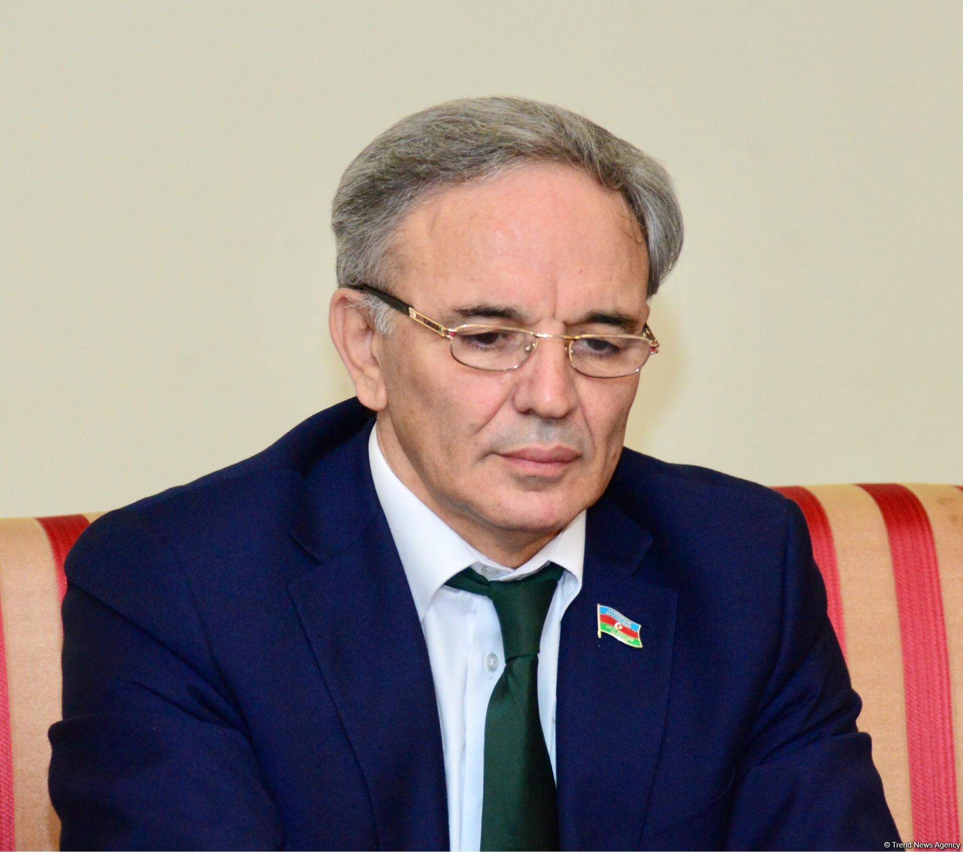 "Dini qurumlar və sosial media" mövzusunda konfrans keçirilib (FOTO)