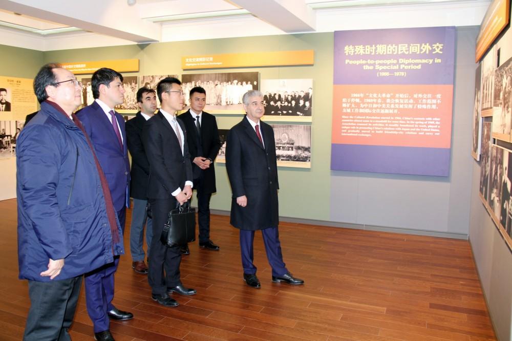 Heydər Əliyev Fondunun təşkilatçılığı ilə Pekində Azərbaycan-Çin dostluq konserti keçirilib (FOTO)