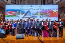 Heydər Əliyev Fondunun təşkilatçılığı ilə Pekində Azərbaycan-Çin dostluq konserti keçirilib (FOTO)