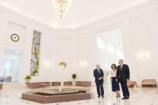 Prezident İlham Əliyev və birinci xanım Mehriban Əliyeva Bakıda Elmi-Tədqiqat Tibbi Bərpa İnstitutunda əsaslı yenidənqurmadan sonra yaradılan şəraitlə tanış olublar (FOTO) (YENİLƏNİB)