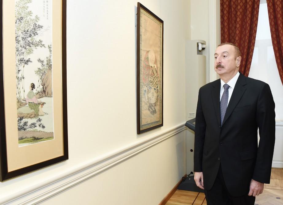 Prezident İlham Əliyev və xanımı Mehriban Əliyeva Azərbaycan Milli İncəsənət Muzeyinin üçüncü korpusunun açılışında iştirak ediblər (YENİLƏNİB) (FOTO)