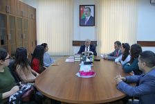 Bilik Fondu təcrübəçi tələbələri AMEA-nın müxbir üzvü Musa Qasımlı ilə görüşdürüb (FOTO)