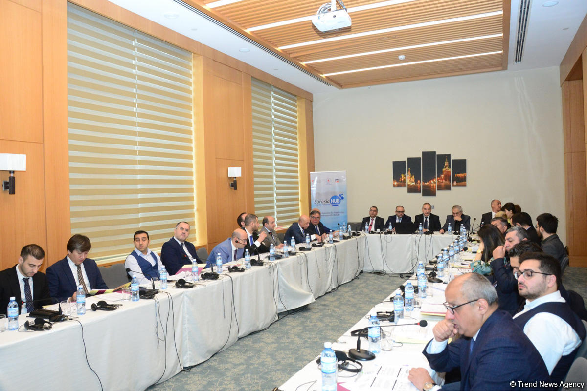 “Resurs gəlirlərinin idarəolunması: şəffaflıq və hesabatlılıq” mövzusunda konfrans keçirilib (FOTO)