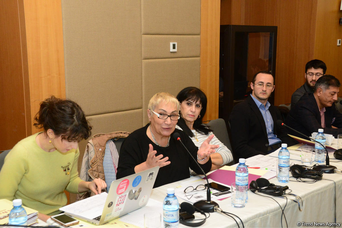 “Resurs gəlirlərinin idarəolunması: şəffaflıq və hesabatlılıq” mövzusunda konfrans keçirilib (FOTO)