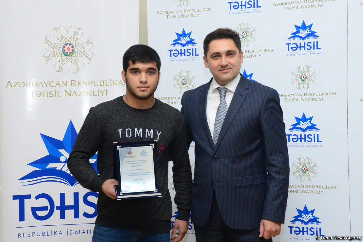 2018-ci ildə yüksək nəticə qazanmış idmançı və məşqçilərin təltif olunma mərasimi keçirilib (FOTO)