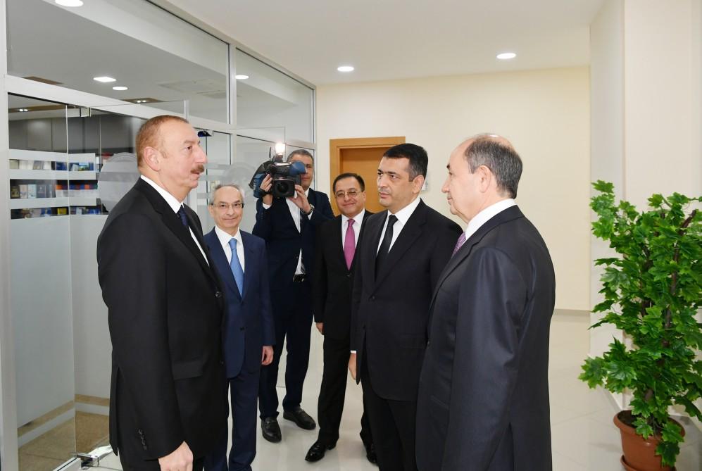 Prezident İlham Əliyev Binəqədi Rayon Məhkəməsinin yeni inzibati binasının açılışında iştirak edib (YENİLƏNİB) (FOTO)