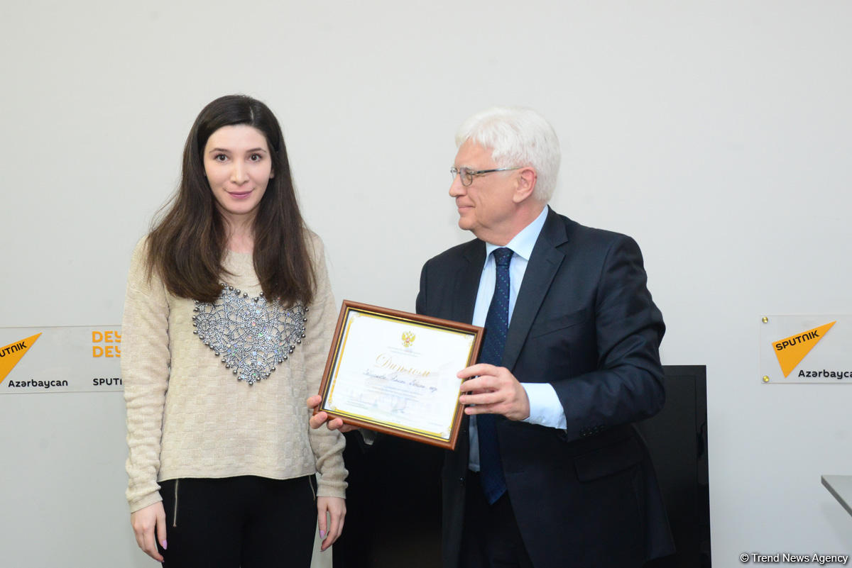 “Trend” in jurnalisti Rusiya-Azərbaycan münasibətləri barədə materialların hazırlanmasına görə diplomla təltif olunub FOTO