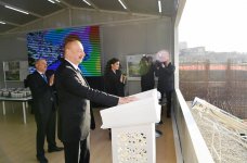 Prezident İlham Əliyev və birinci xanım Mehriban Əliyeva Mənzil İnşaatı Dövlət Agentliyinin Yasamal yaşayış kompleksinin açılışında iştirak ediblər (YENİLƏNİB) (FOTO)