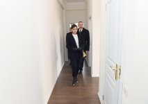 Prezident İlham Əliyev və birinci xanım Mehriban Əliyeva Mənzil İnşaatı Dövlət Agentliyinin Yasamal yaşayış kompleksinin açılışında iştirak ediblər (YENİLƏNİB) (FOTO)