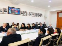 Sənətşünas alim, akademik Rasim Əfəndiyevin anadan olmasının 90 illiyinə həsr olunmuş elmi sessiya keçirilib (FOTO)