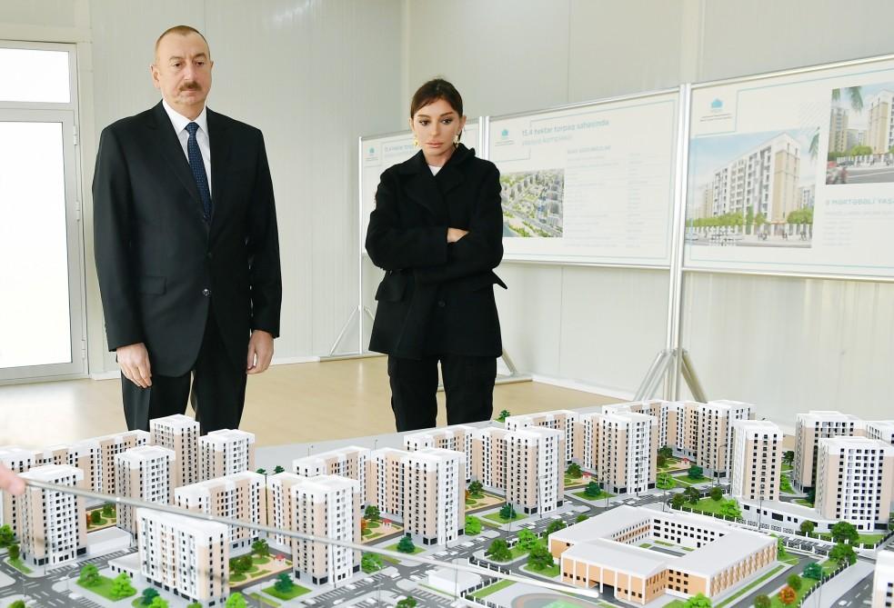 Prezident İlham Əliyev və birinci xanım Mehriban Əliyeva Mənzil İnşaatı Dövlət Agentliyinin Yasamal yaşayış kompleksinin açılışında iştirak ediblər (YENİLƏNİB) (FOTO)