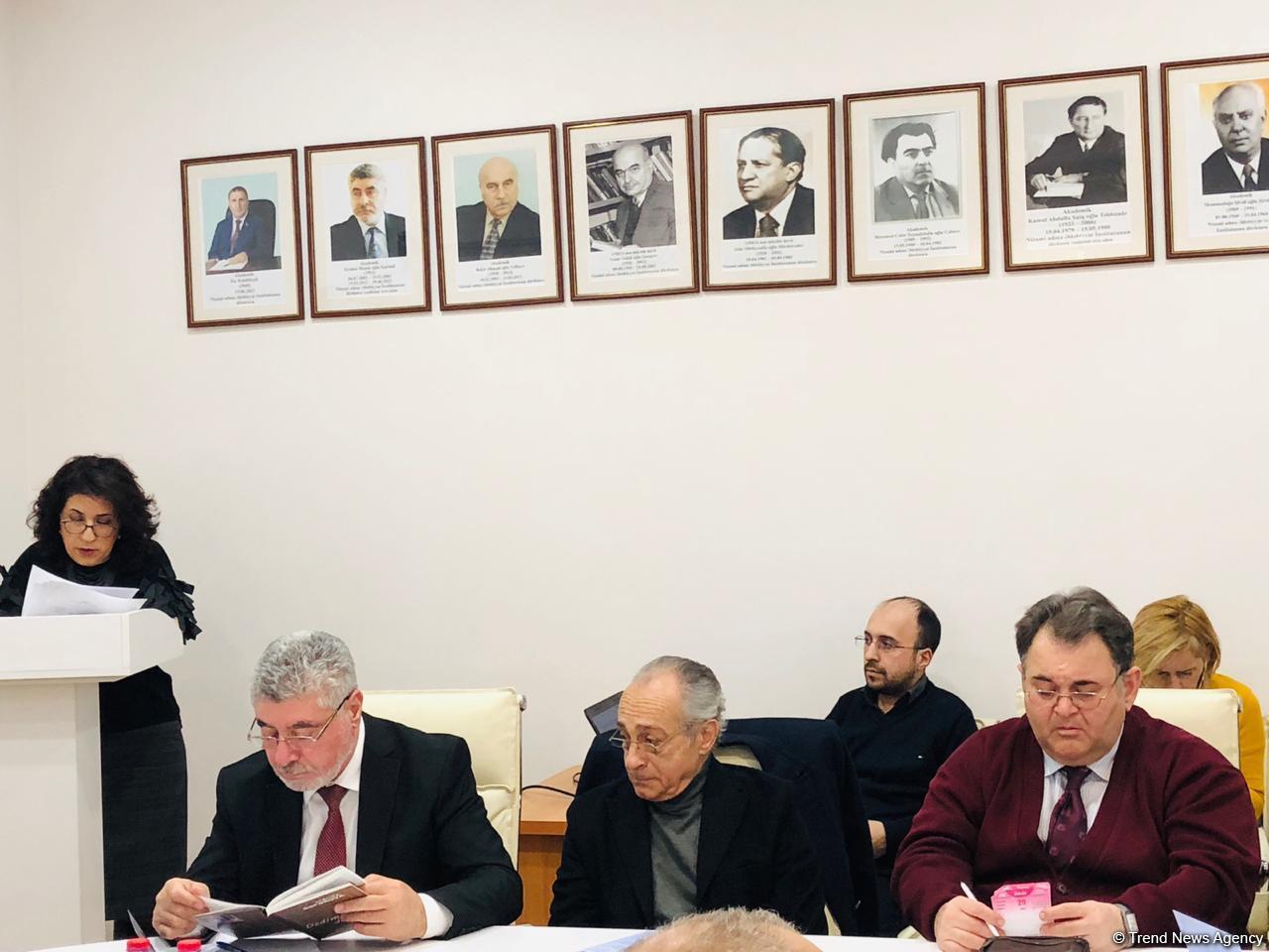 Sənətşünas alim, akademik Rasim Əfəndiyevin anadan olmasının 90 illiyinə həsr olunmuş elmi sessiya keçirilib (FOTO)
