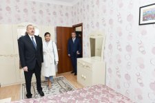 Prezident İlham Əliyev və birinci xanım Mehriban Əliyeva Sumqayıtda qaçqın və məcburi köçkün ailələri üçün inşa olunan yaşayış binaları kompleksinin açılışında iştirak ediblər (FOTO) (YENİLƏNİB)