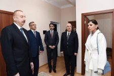 Prezident İlham Əliyev və birinci xanım Mehriban Əliyeva Sumqayıtda qaçqın və məcburi köçkün ailələri üçün inşa olunan yaşayış binaları kompleksinin açılışında iştirak ediblər (FOTO) (YENİLƏNİB)