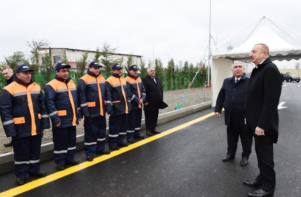 Prezident İlham Əliyev Ziya Bünyadov prospekti ilə Balaxanı-Binəqədi avtomobil yolunu birləşdirən yeni yolun açılışında iştirak edib (FOTO) (YENİLƏNİB)