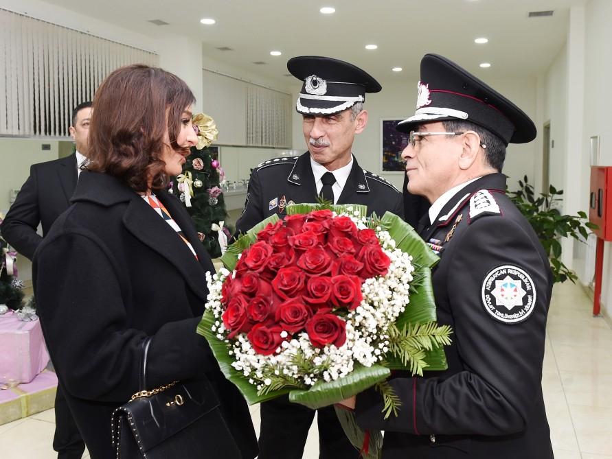 Birinci-vitse prezident Mehriban Əliyeva DTX-nin hərbi hissəsində keçirilən bayram tədbirində iştirak edib (FOTO)