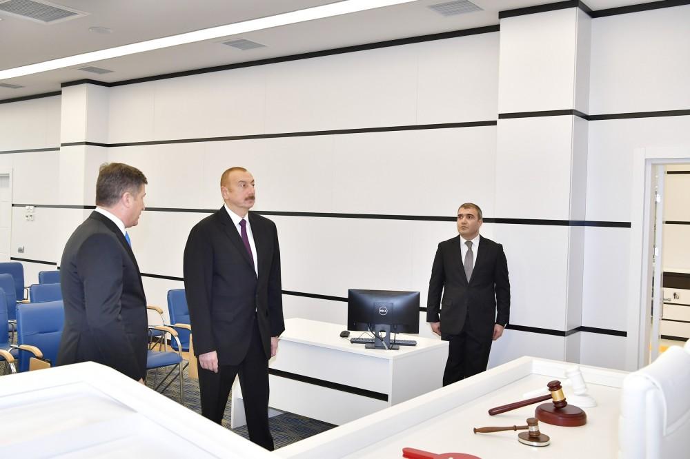 Prezident İlham Əliyev Əmlak Məsələləri Dövlət Komitəsinin yeni Əmlak Xidmətləri Məkanının açılışında iştirak edib (YENİLƏNİB) (FOTO)