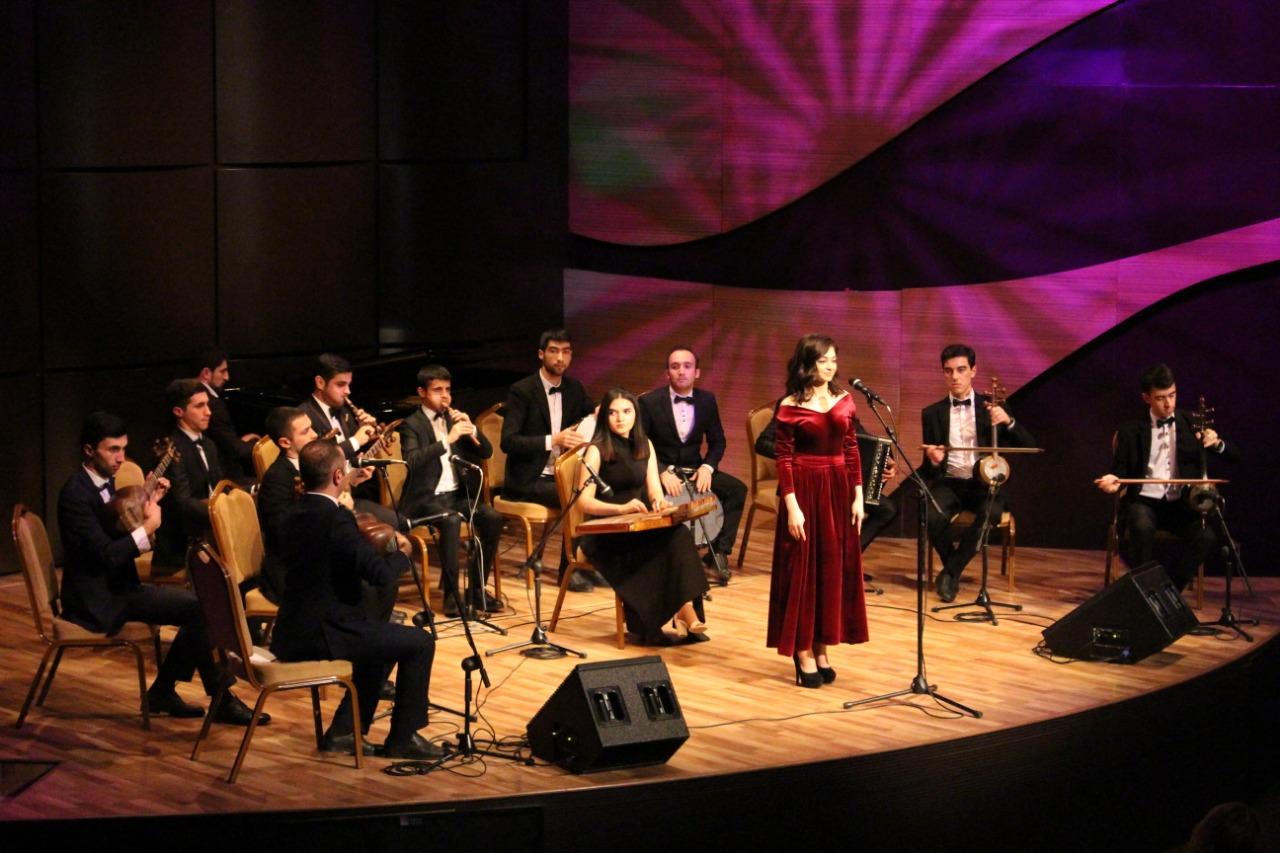 Beynəlxalq Muğam Mərkəzində “Yeni nəsil dəvət edir” layihəsi çərçivəsində konsert keçirilib (FOTO)