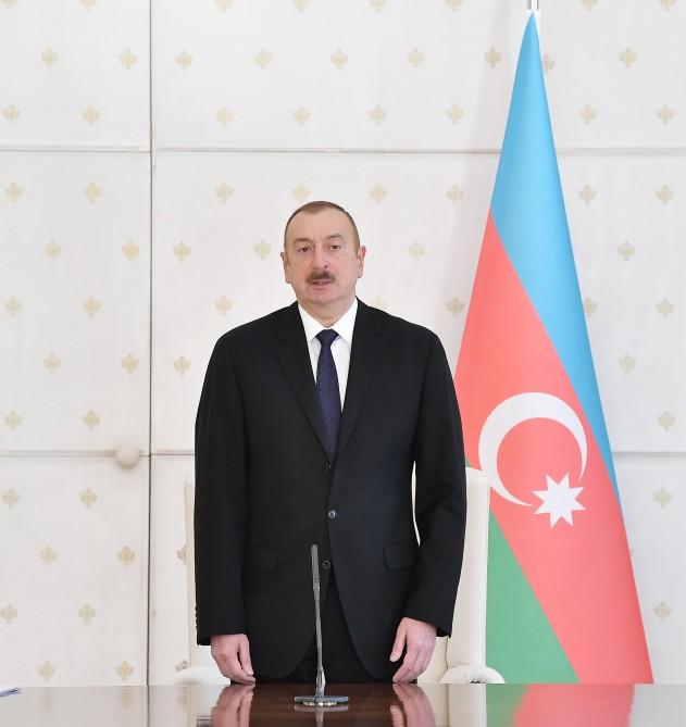 Prezident İlham Əliyevin sədrliyi ilə Nazirlər Kabinetinin iclası keçirilib (YENİLƏNİB-3) (FOTO)