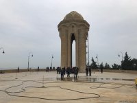 Şəhidlər Xiyabanında 20 Yanvar faciəsi ilə bağlı hazırlıq işlərinə başlanılıb (FOTO)
