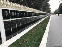 Şəhidlər Xiyabanında 20 Yanvar faciəsi ilə bağlı hazırlıq işlərinə başlanılıb (FOTO)