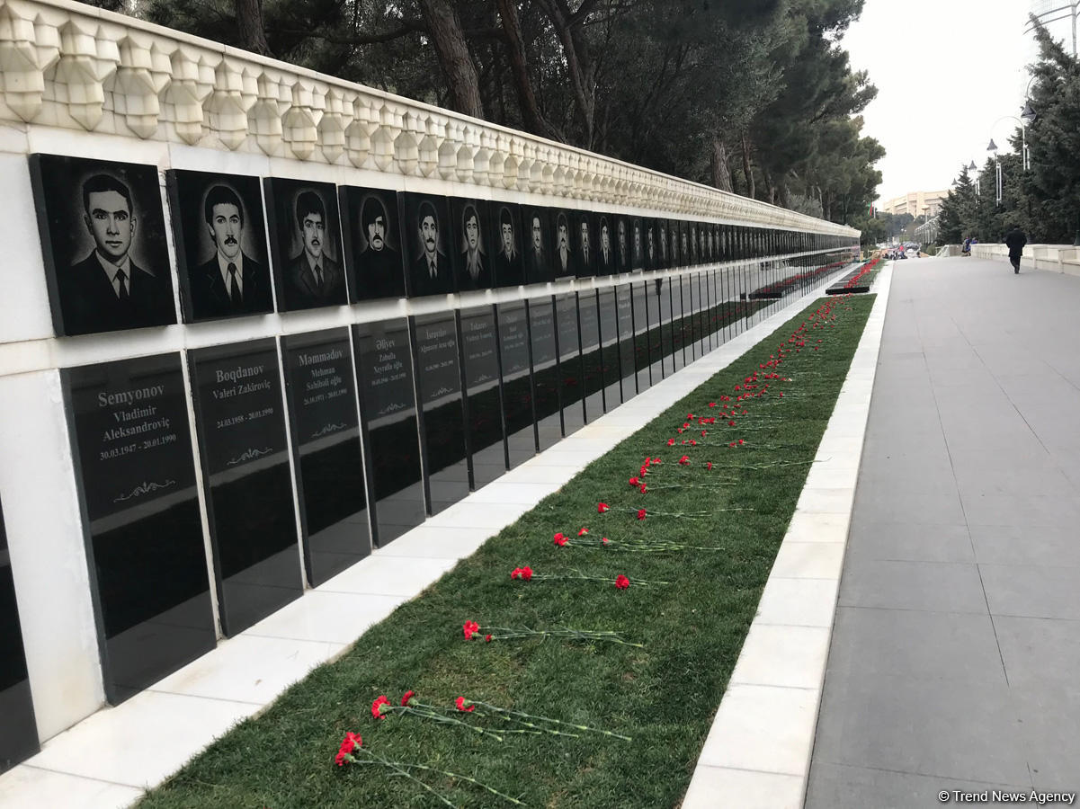 Şəhidlər Xiyabanında 20 Yanvar faciəsi ilə bağlı hazırlıq işlərinə başlanılıb (FOTO)