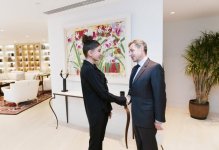 Azərbaycanın Birinci vitse-prezidenti Mehriban Əliyeva Fransanın sabiq Prezidenti Nikola Sarkozi ilə görüşüb (FOTO)