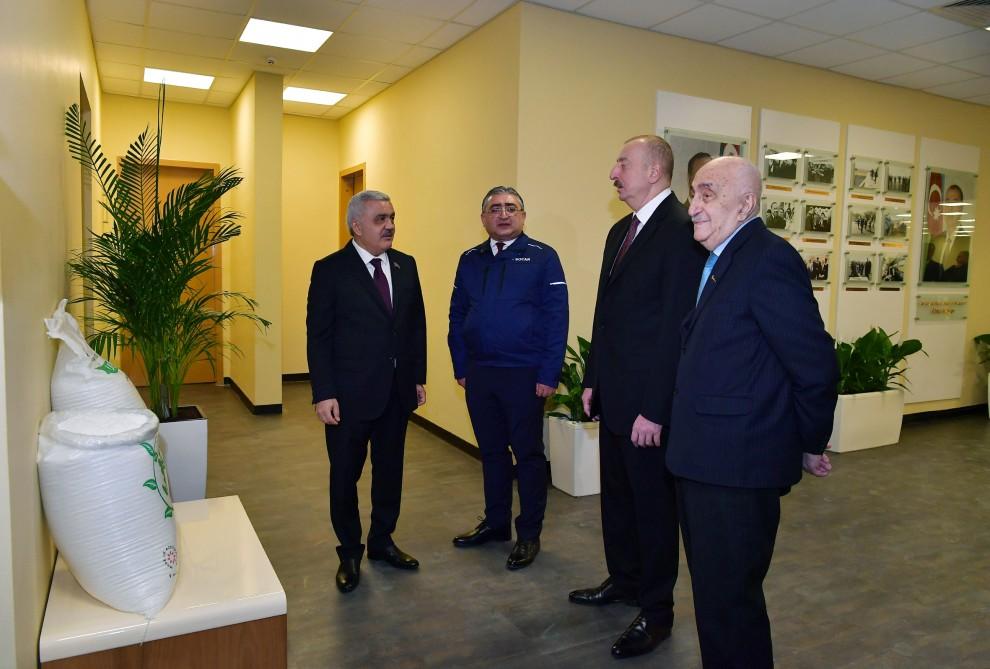 Prezident İlham Əliyev Sumqayıtda “SOCAR karbamid” zavodunun açılışında iştirak edib (FOTO) (YENİLƏNİB)